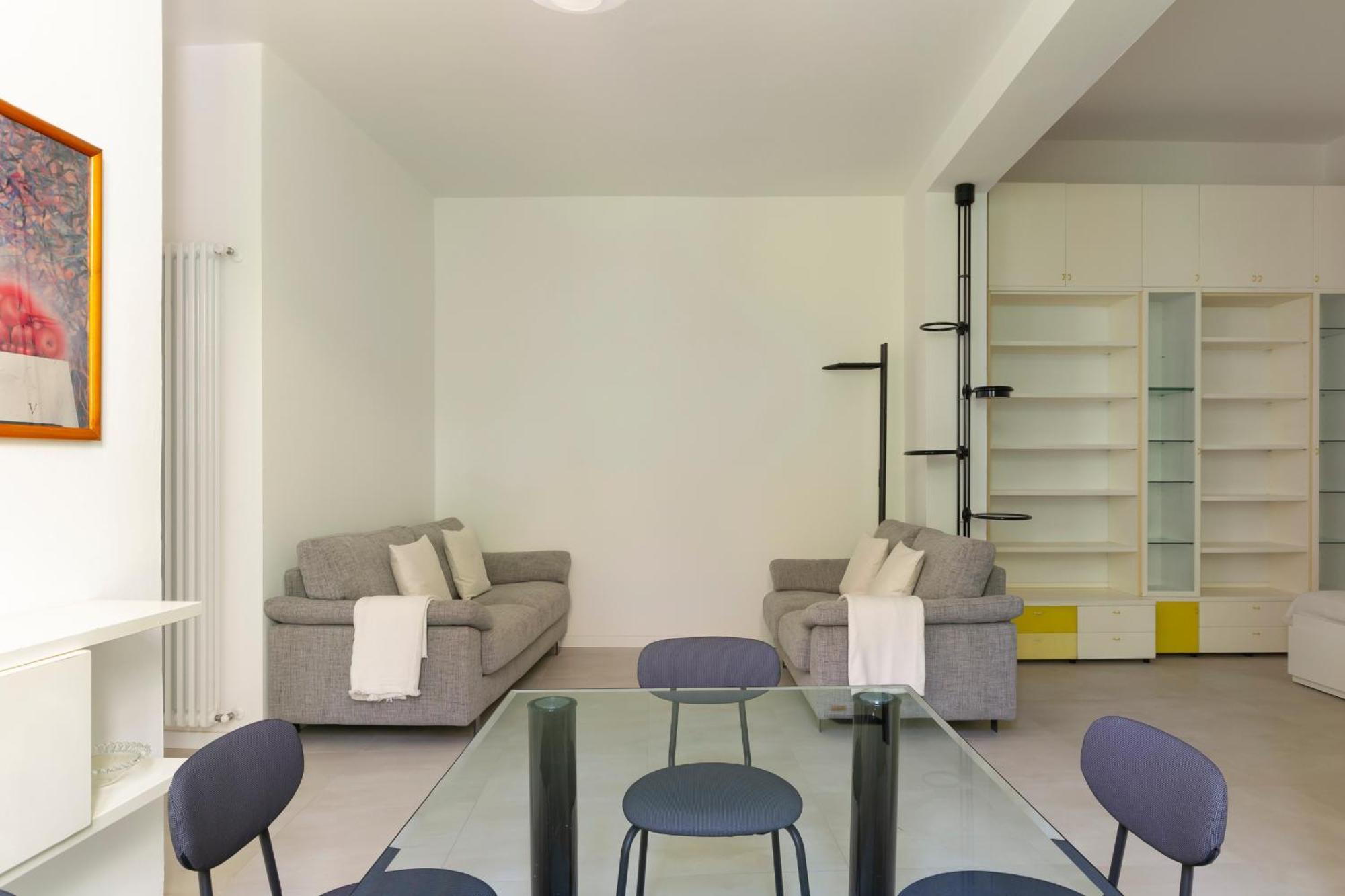 Apartment Amos - 5 Minutes From Piazza Maggiore Bolonya Dış mekan fotoğraf