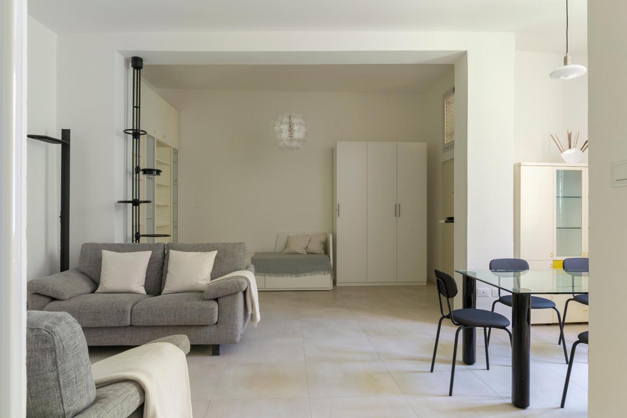 Apartment Amos - 5 Minutes From Piazza Maggiore Bolonya Dış mekan fotoğraf